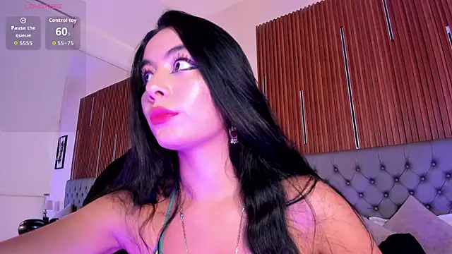 Chat +18 de Samaanthaa_ ao vivo