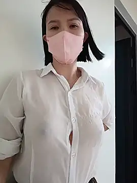 Emma_Linh 现场XXX聊天