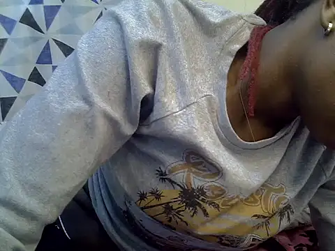 Chat +18 de Simply_Naughty0 ao vivo