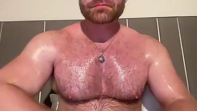 Czat XXX na żywo – CloudyMuscle28