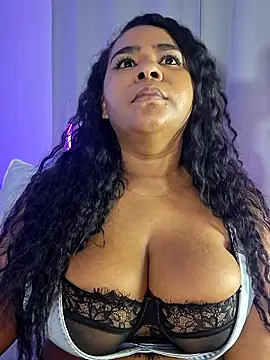 chocolattesexxx élő XXX-chatje