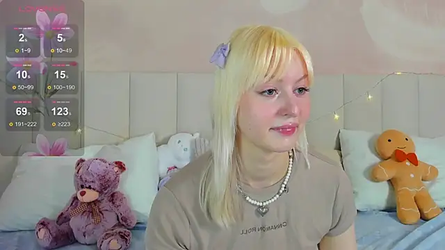 AdeleSilvy – Live XXX-chat