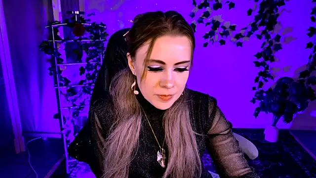 Kumiho_7777 Adlı Modelin Canlı XXX Sohbeti