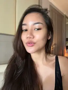 SweetThaiGirlfriend Live XXX-chat