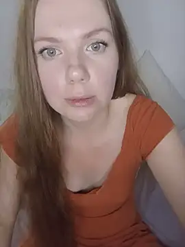 ElaizaFlanagan Chat XXX in diretta