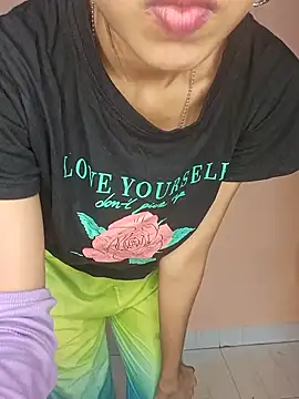 Chatroom XXX en direct de Marathi_Dolly