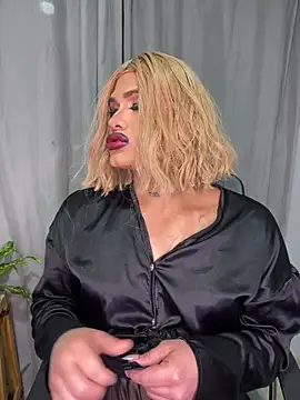 Melania_ferr Adlı Modelin Canlı XXX Sohbeti