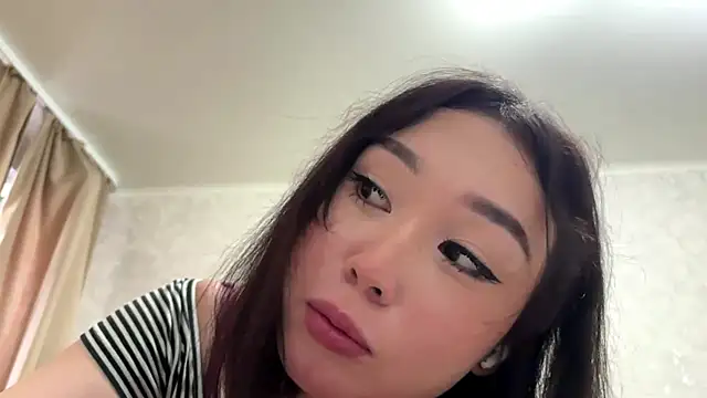 Chat XXX ao vivo de LilowNax