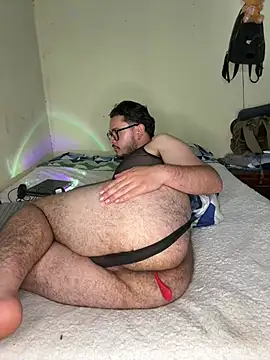 Czat XXX na żywo – SubBoy_bear