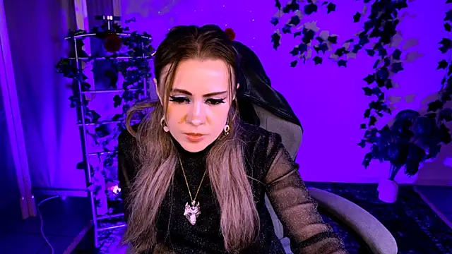 Kumiho_7777's Live XXX Chat