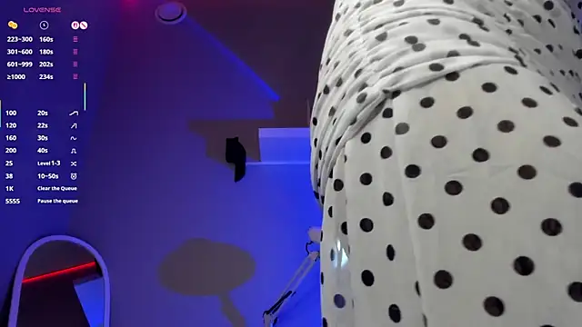 Nelly_Kimm live XXX chat
