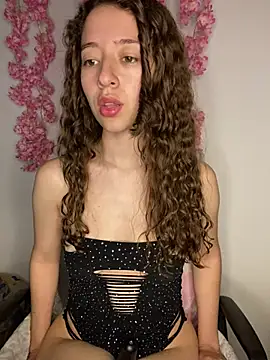 -rosi Adlı Modelin Canlı XXX Sohbeti