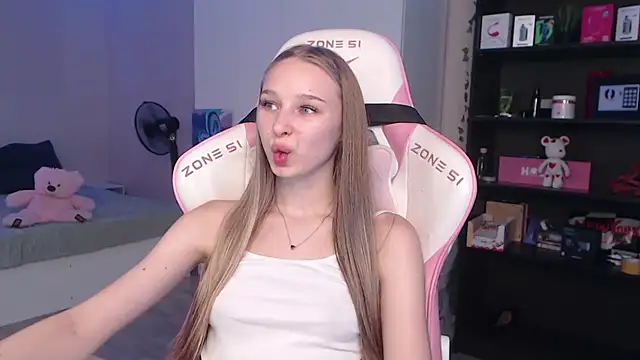 kitsune888 XXX чат на живо