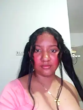 Luna_Dorada's Live XXX Chat