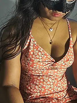 دردشة DIRTYSECRET_QUEEN_07 الجنسية المباشرة