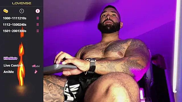 Max-prada élő XXX-chatje