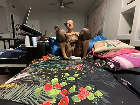 Chat XXX en directo de ReeseZen