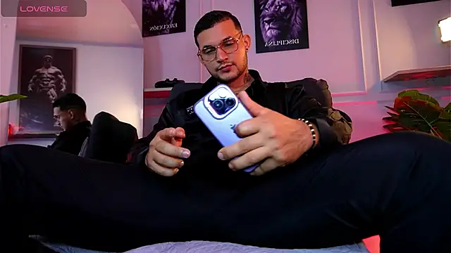 Marco_Vega's Live XXX Chat
