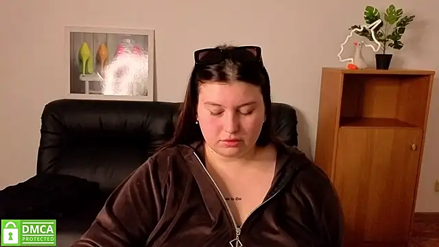 Katina_deeplou4's Live XXX Chat