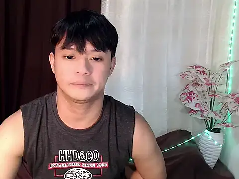 kingdomcum96 live XXX chat