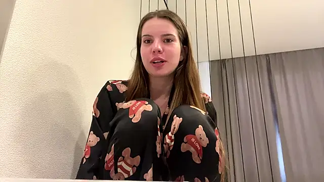ManyDozens Live XXX Chat