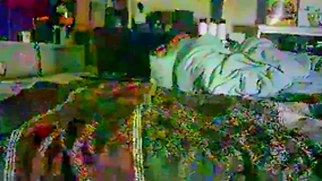 XXX chat uživo modela CR3M3_FIR3