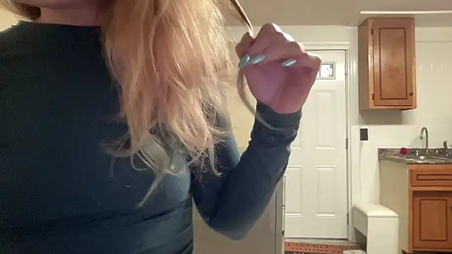 sexylilly69のライブXXXチャット