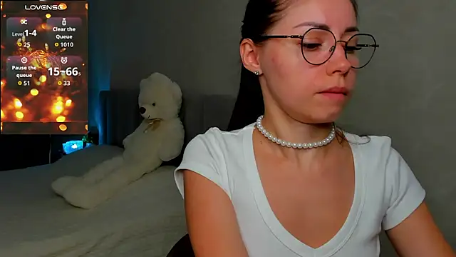 fun_nd_bun's Live XXX Chat