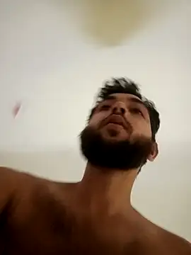 Chatroom XXX en direct de Rafi_boy
