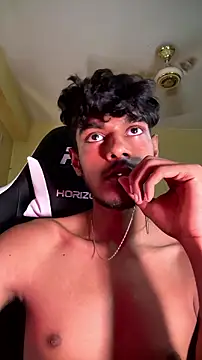 Chat XXX en directo de GunSlay
