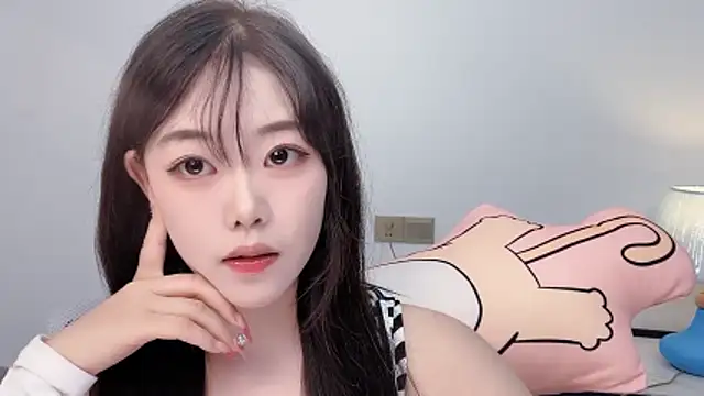 smalldaiwang's Live XXX Chat
