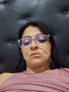 Chat XXX Live _Linda_88