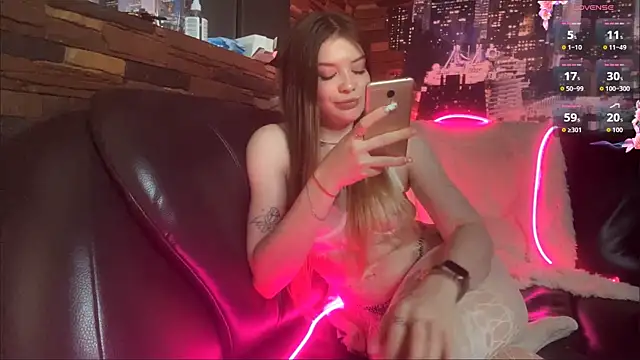 _Lily_Moon লাইভ XXX চ্যাট
