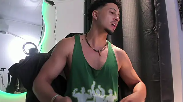 دردشة Kris_Khalifa69 الجنسية المباشرة