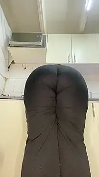 دردشة Chloee_Peach الجنسية المباشرة