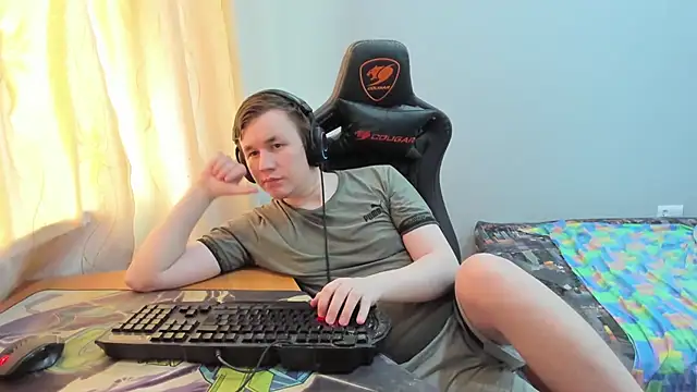 Show modela iliaskrislove na web-kameri