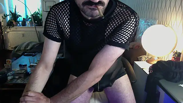 Онлайн чат XXX tomz0819