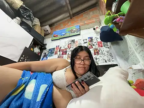 Czat XXX na żywo – violeta_818