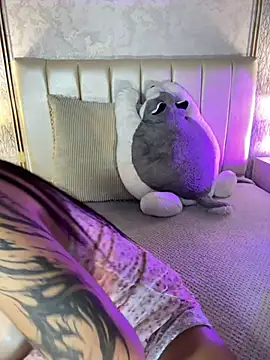 _MadiLee_ Live XXX-chat