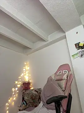 XXX chat uživo modela Michel_Jones