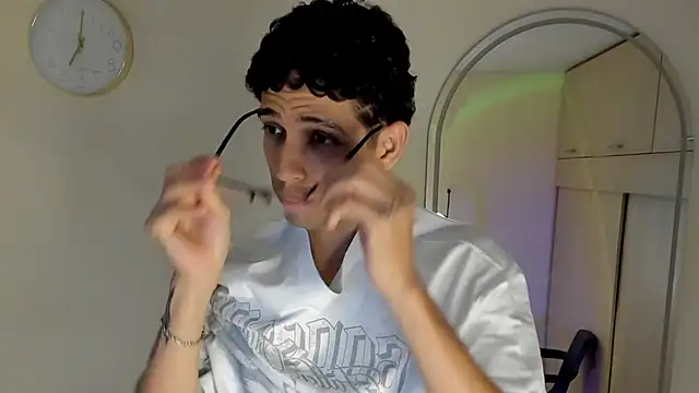 Chat XXX ao vivo de Mheysam_Youngerx