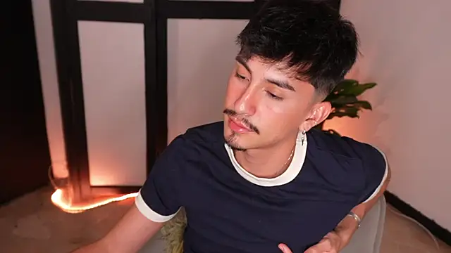 sweettaaron01 라이브 XXX 채팅