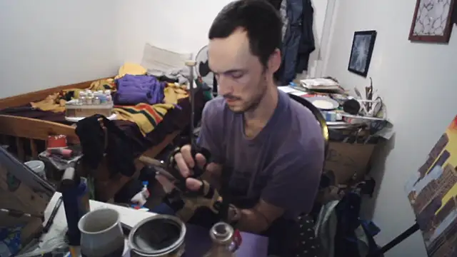 JohnnyMoves XXX чат на живо