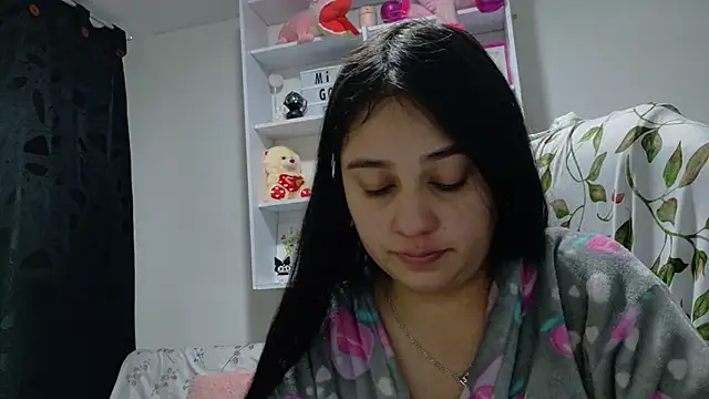 Chatroom XXX en direct de KOREN_JALAA