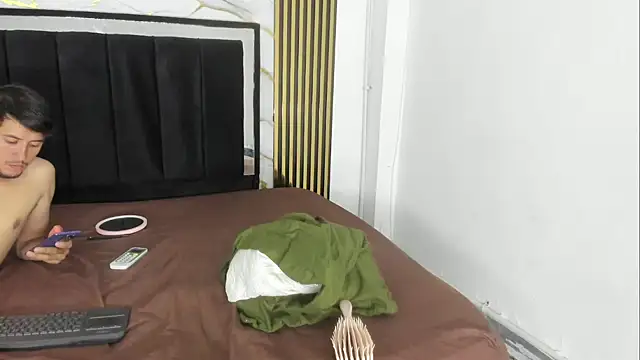 Živý XXX chat lau_and_andy