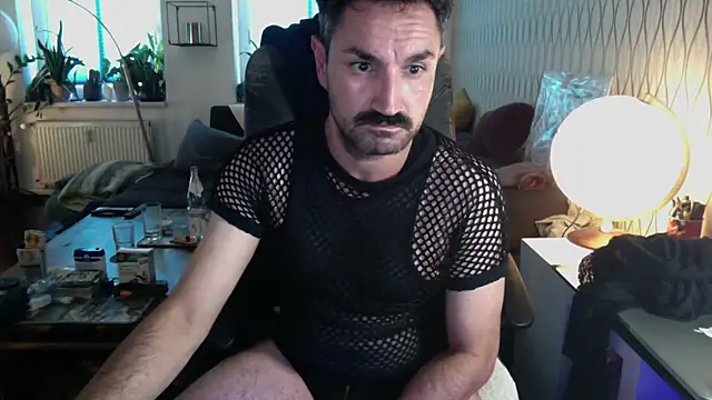 tomz0819 Live XXX-Chat
