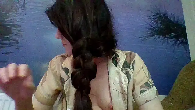 Chat +18 de AliceTailor ao vivo