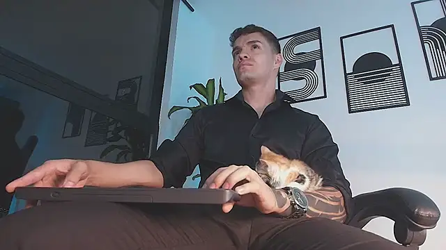 ALPHA_DOMINUS_ élő XXX-chatje