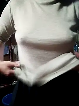 _YouAreMySunShine_ live XXX chat