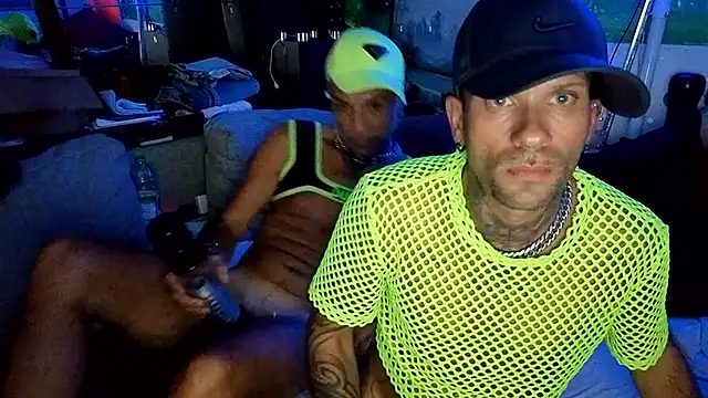 הופעת וובקאם של Cojote